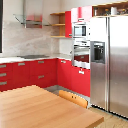 Spacious House With Sea View In + Private Pool Holiday home Canico (Madeira)