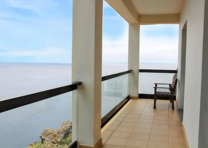 Spacious House With Sea View In + Private Pool