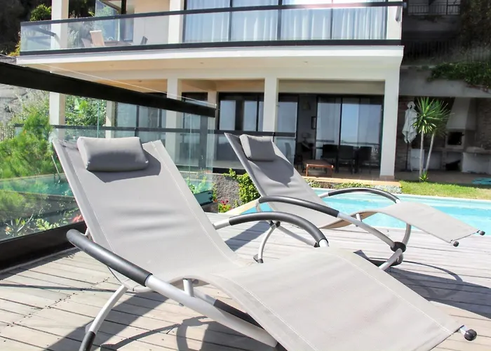 Spacious House With Sea View In + Private Pool *